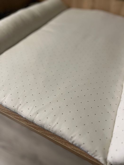 Матрацик на пеленальний столик або комод