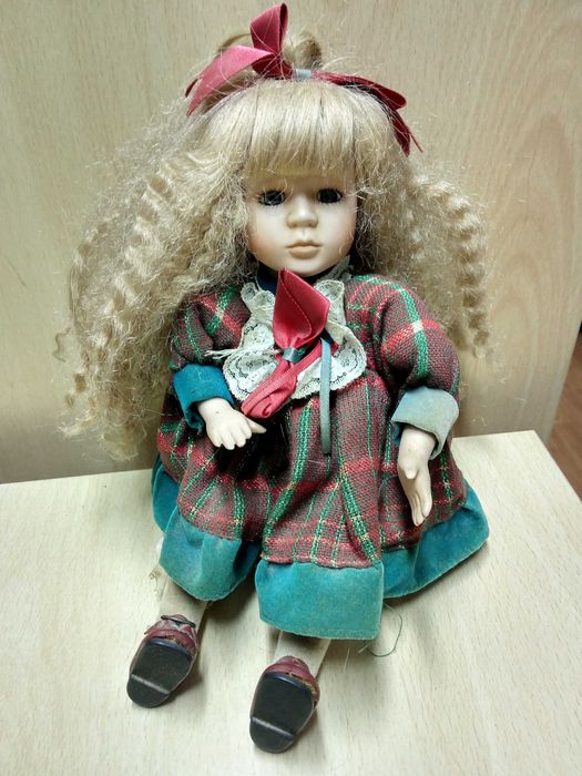 Bonecas vintage, com porcelana