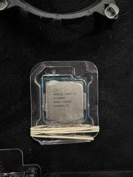 Продам відеокарту, процесор та башню