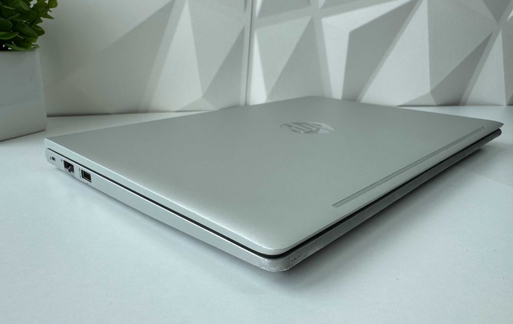 Уцінка! HP ProBook 440 G8/i5-1135G7/8GB DDR4/256GB M2/14" IPS/Гарантія