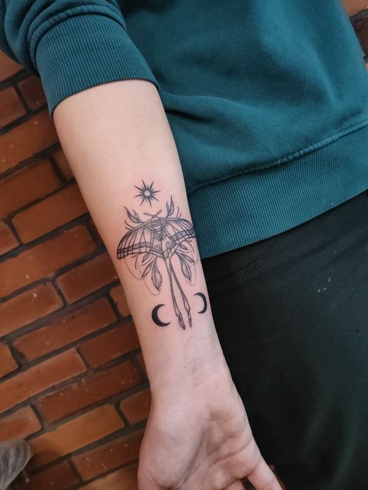 Tatuaż Piercing Kraków tattoo ! Kolczyki i przekłucia ! Wejdź !
