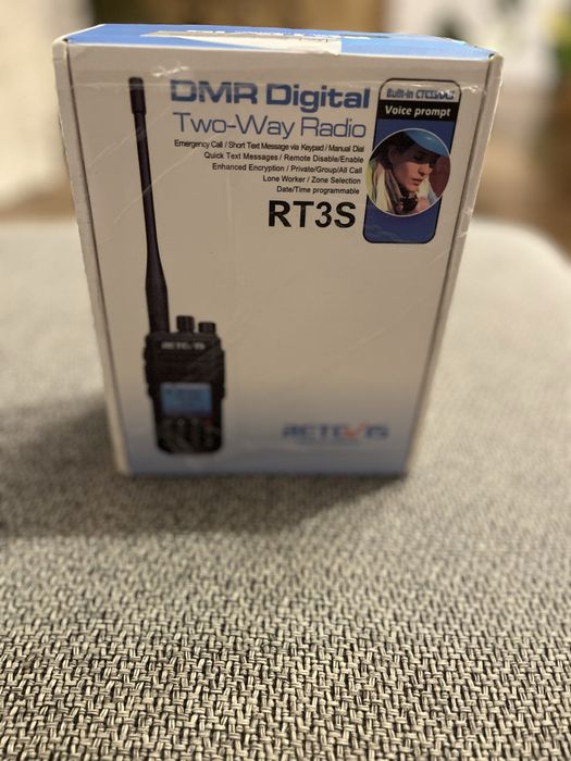 Retevis RT3S – cyfrowy radiotelefon DMR – komplet + kabel USB