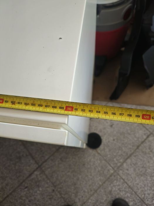 Cómoda em bom estado