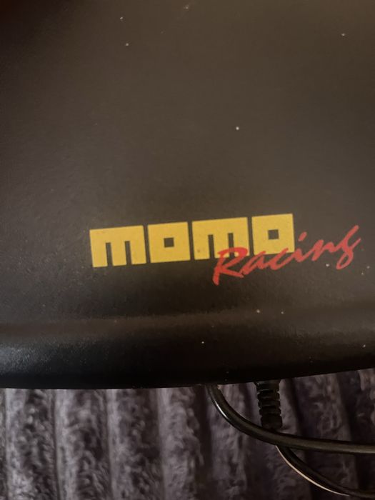 Ігровий Руль Logitech momo racing mod 900•