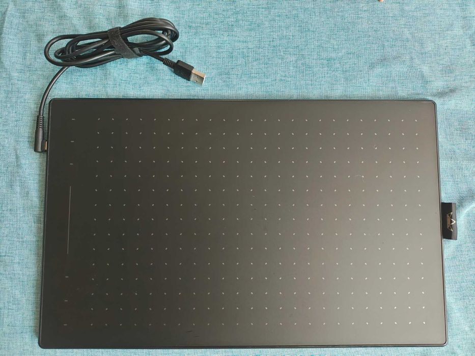 Tablet graficzny Huion RTP 700 Czarny