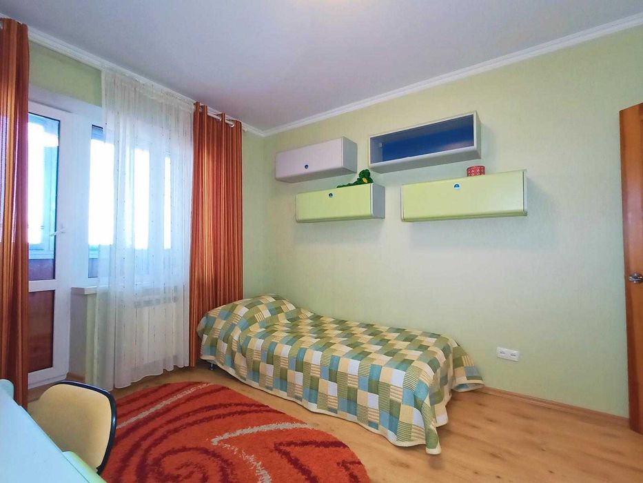 Продаж квартири 75 м2 з ремонтом, меблями, технікою, район Бойова!