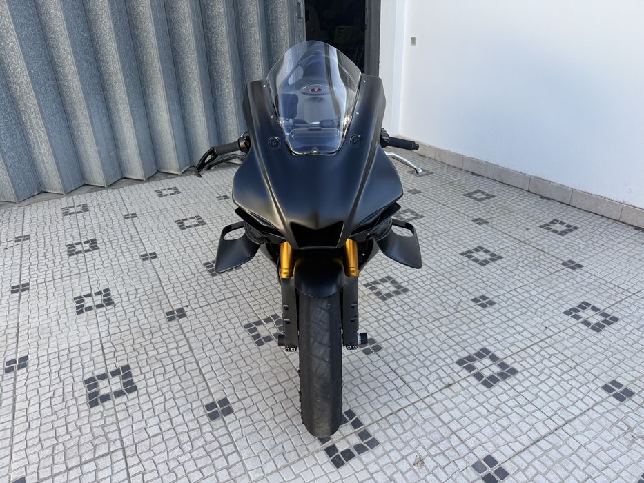 Yamaha R1 WGP 60th anniversary 2022