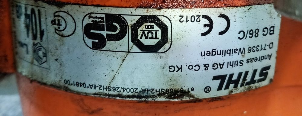 Spalinowa dmuchawa do liści STIHL BG 86/C