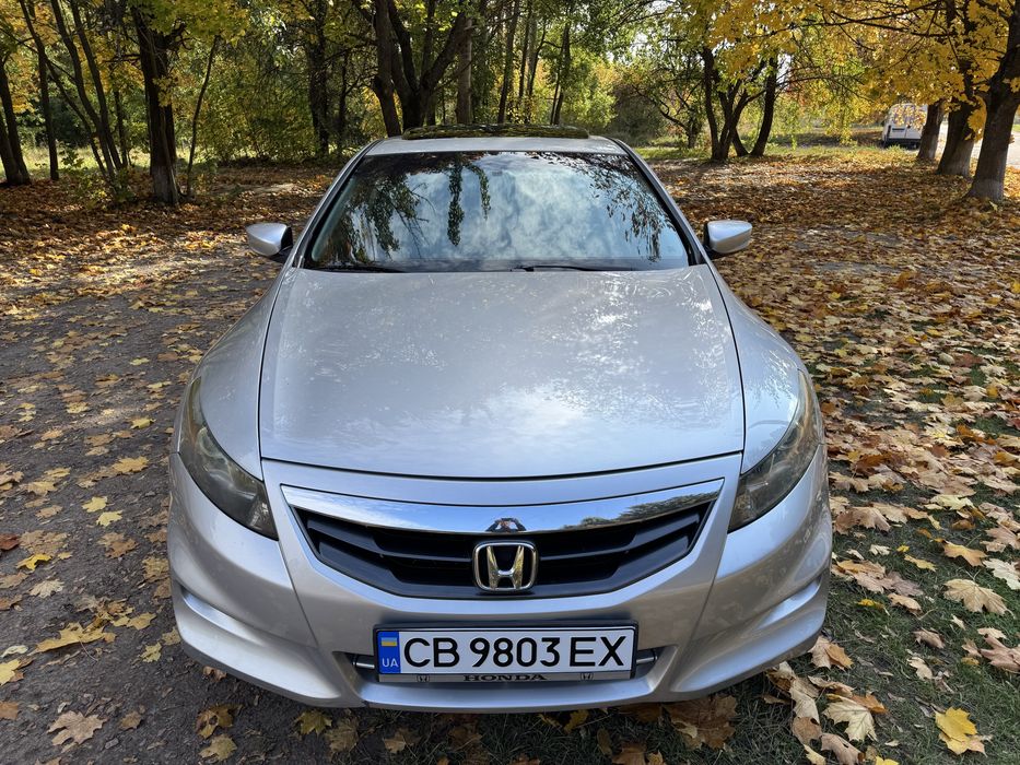 Honda Accord 2012 2,4 газ/бенз, макс комплектація