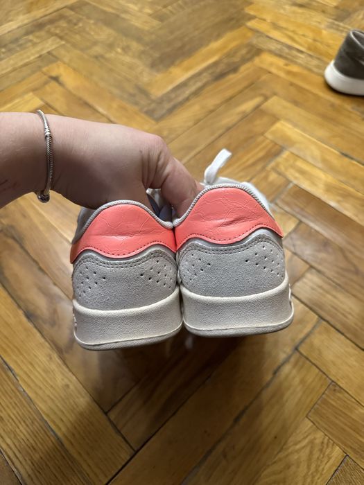 Кросівки adidas