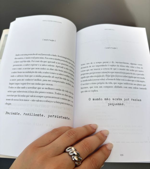 DESCOMPLICA  book by Sofia Castro Fernandes64285923769347123