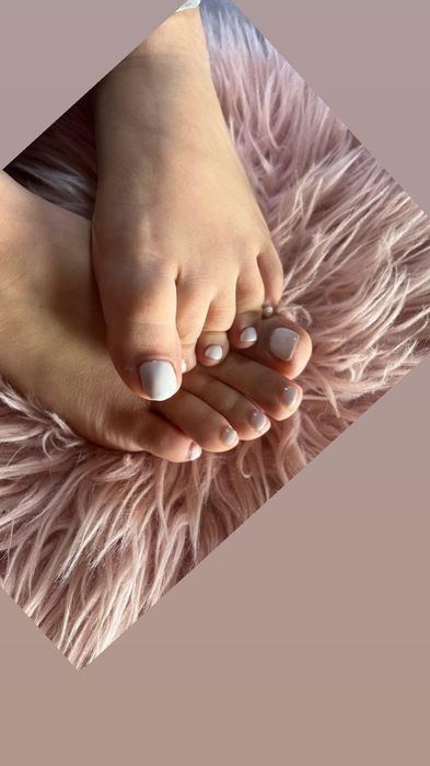 Unhas de gel  e verniz gel