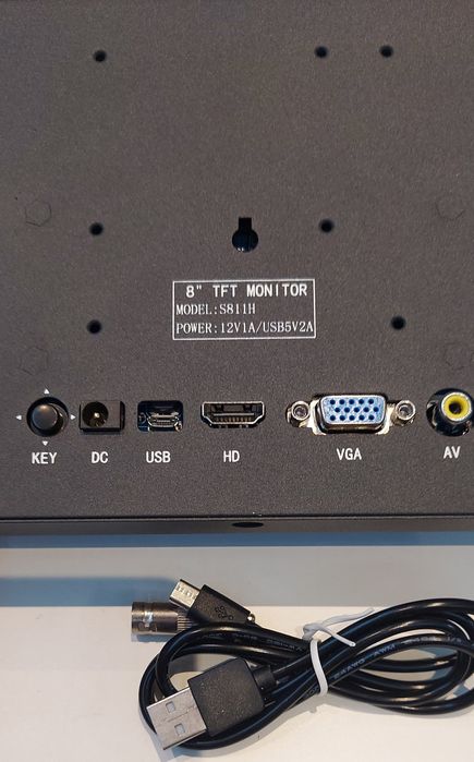 Monitor przenośny 8" Eyoyo S811H HDMI VGA AV LCD TFT
