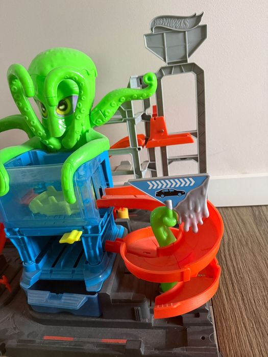 Tor wodny HOT wheels - OśMIORNICA