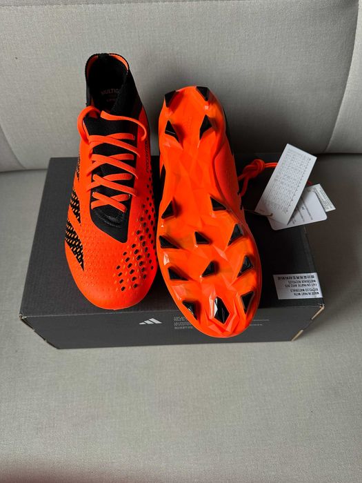 Buty piłkarskie Korki adidas Predator Accuracy.2 MG r. 42 2/3