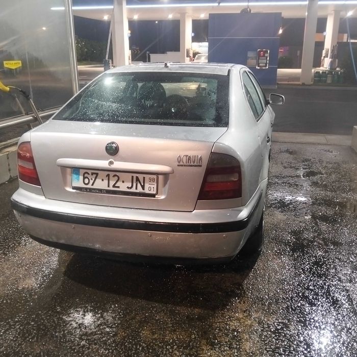 Skoda Octavia 1.9tdi 90cv Único Dono