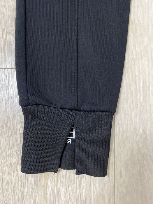 Спортивні штани жіночі