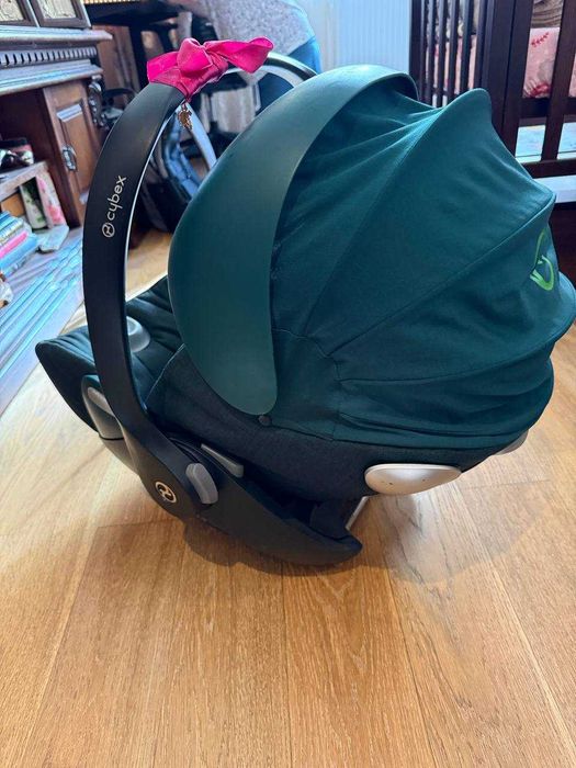 Автокрісло Cybex Cloud Q + база ISOFIX