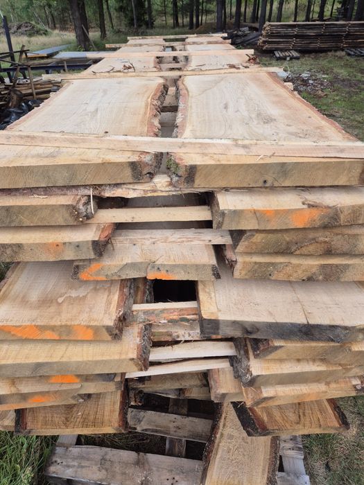 Tarcica dębowa po  suszarni próżniowej.