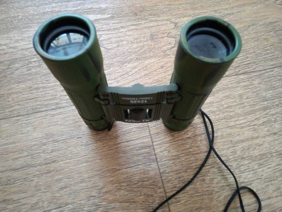 Бинокль компактный