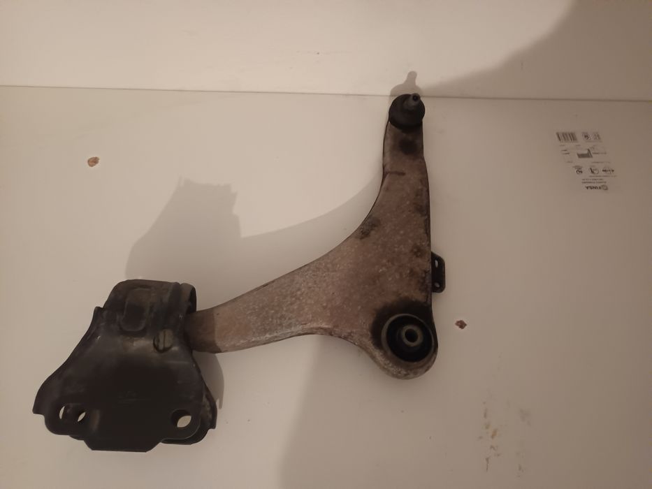 Braço suspensão dianteiro esquerdo volvo v60