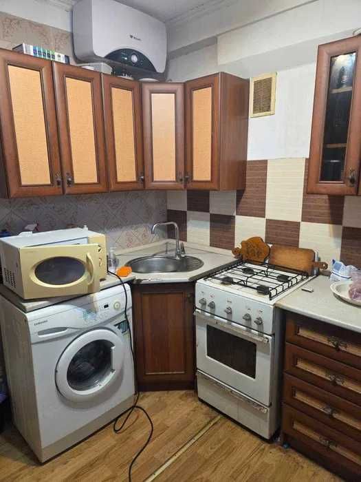 Здам кімнату в 2-кімнатній квартирі на Оболоні, вул. Богатирська, 2. Без господарів.