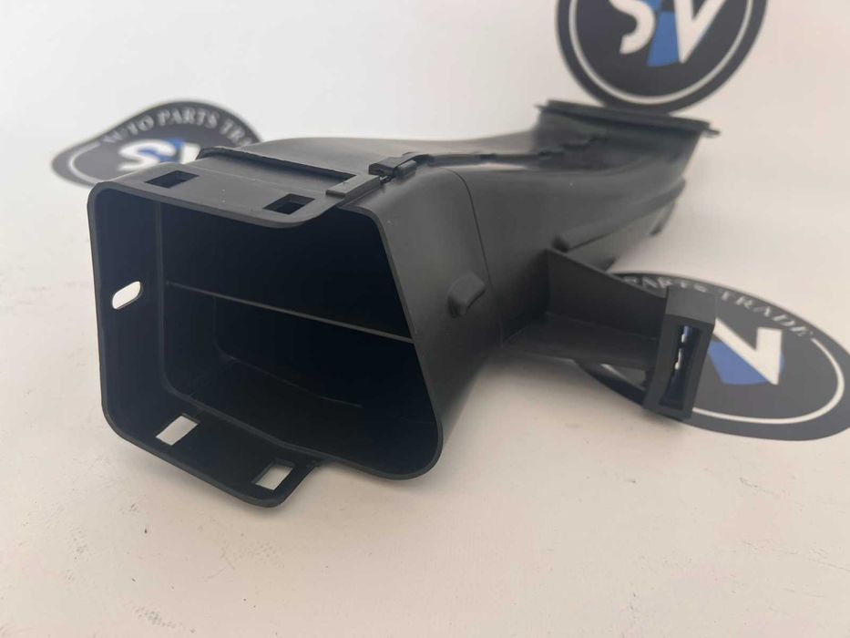 Повітропровід впускний патрубок BMW X3 G01 X5 G05 X7 G07 13718635093