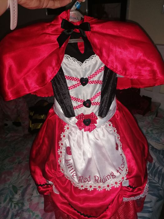Strój karnawałowy Czerwony Kapturek r. 98/104