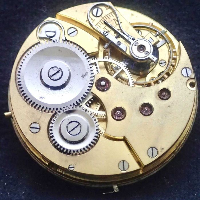 Zenith Hunter o średnicy 43,68 mm
