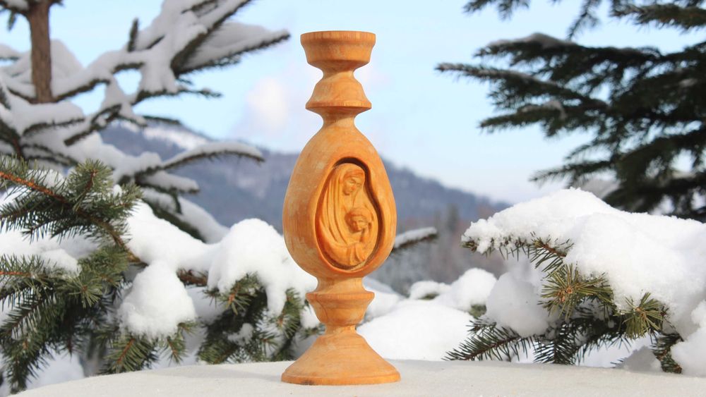 Свічник різьблений з дерева / Різьблення по дереву