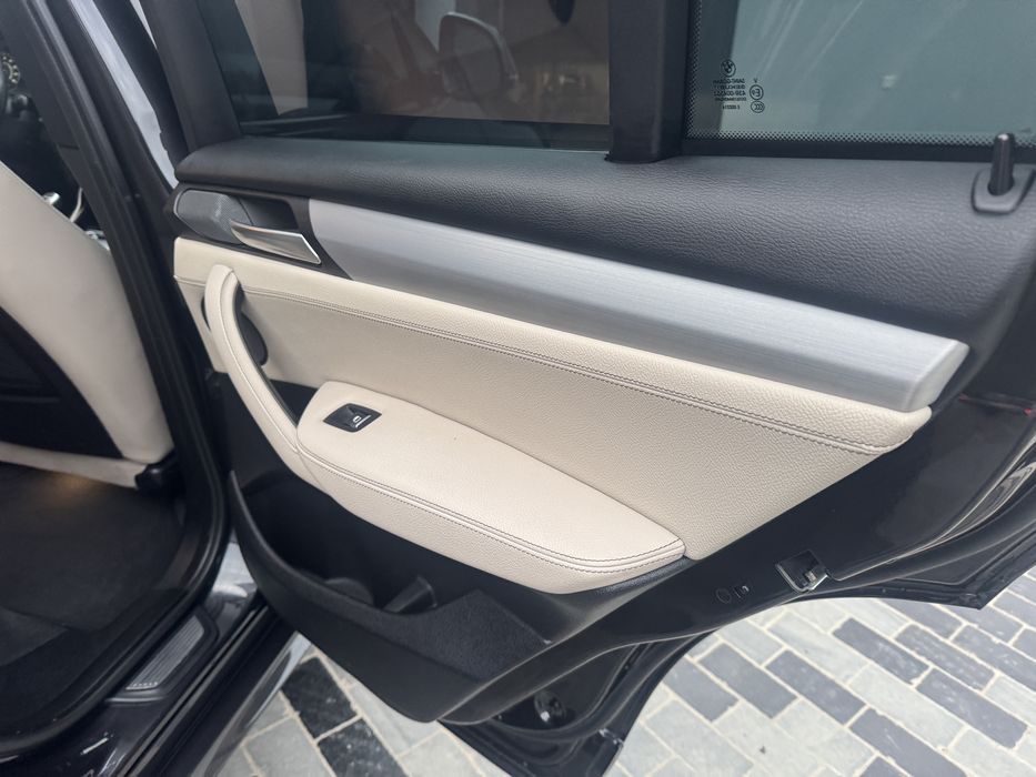 Продам власне авто BMW x4 в М-пакеті