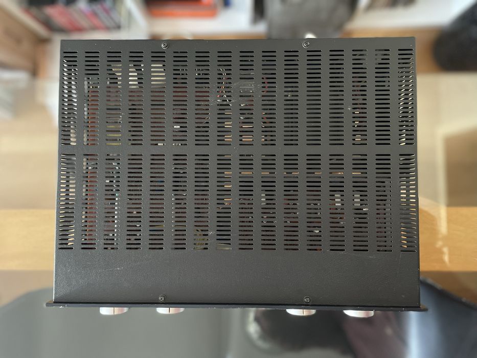 Marantz 1090 Amplificador integrado