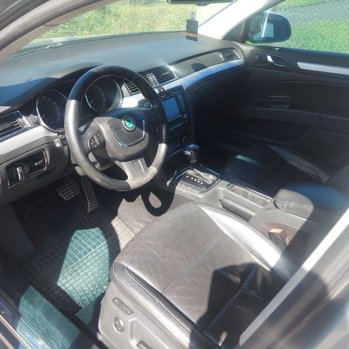 Skoda Superb Kombi