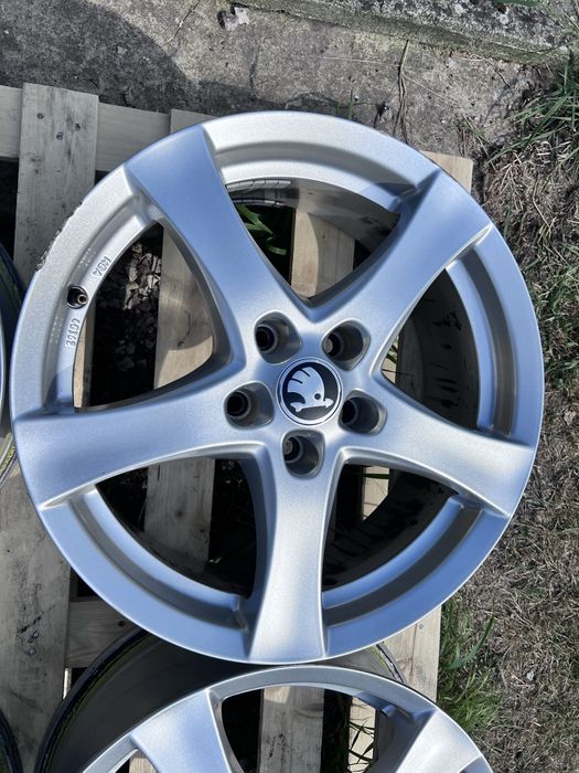 4xfelga aluminiowa 17” SKODA/VW/SEAT/AUDI (5x112 ET40)