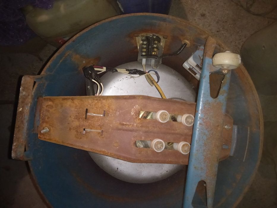 Продам стиральну машинку