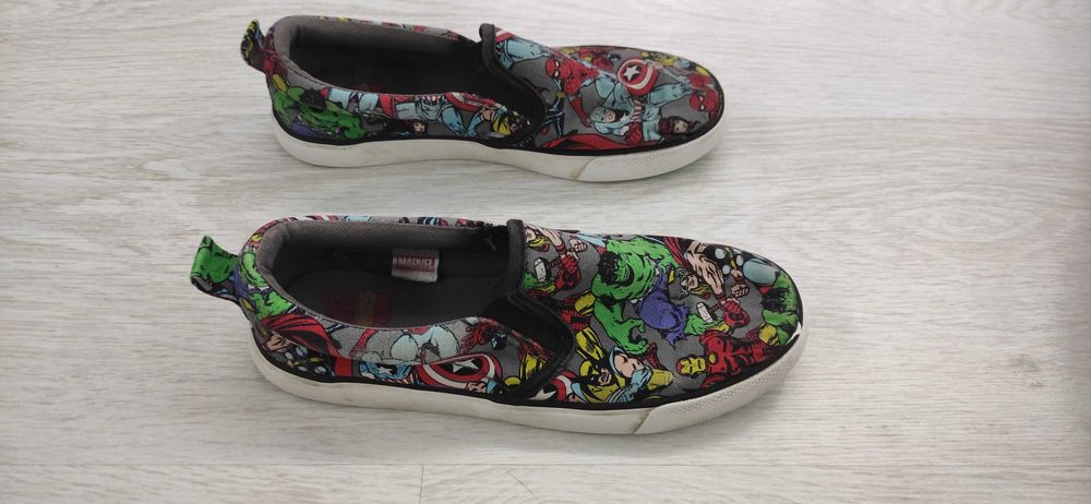 Sapatilha Marvel Comics n33