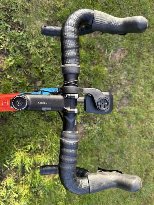 Rower Endurance CUBE ATTAIN GTC DISC Carbon Ultegr R8000 DT Swiss 11s