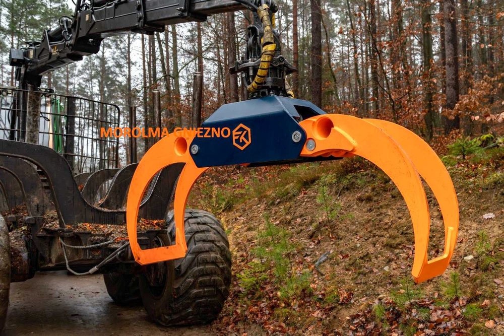 Chwytak zrywkowy do drewna gałęzi R27 34 FK MACHINERY przyczepa leśna