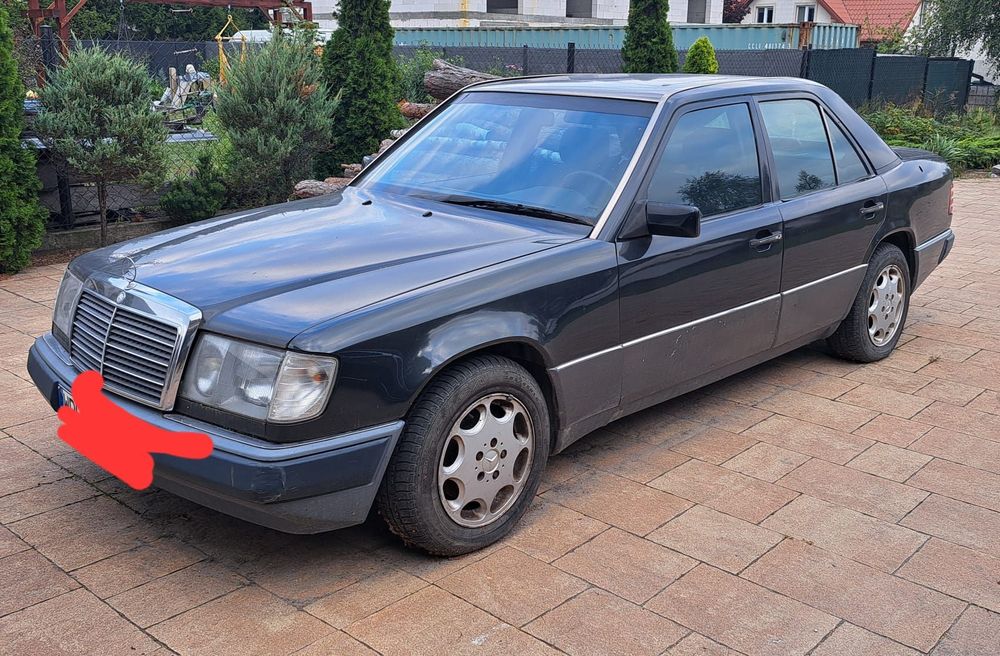 Mercedes-Benz W124 (1984-1993)