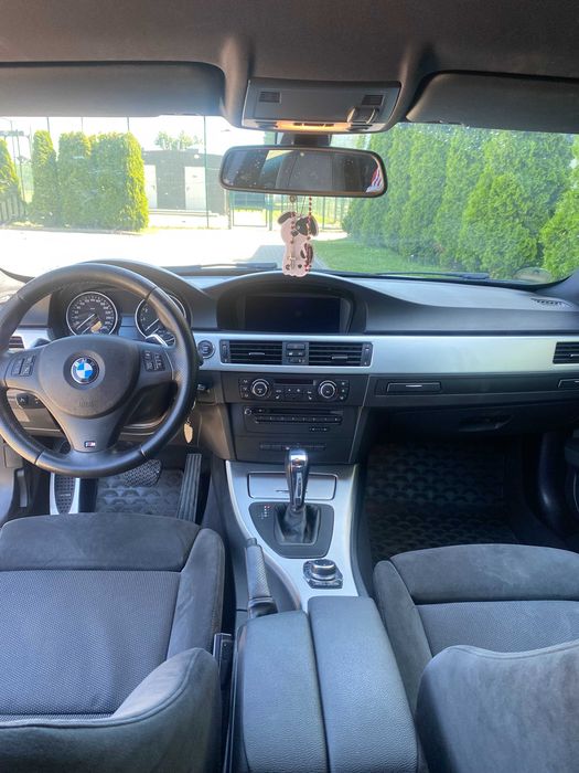 Samochód bmw e92 325i 2010r