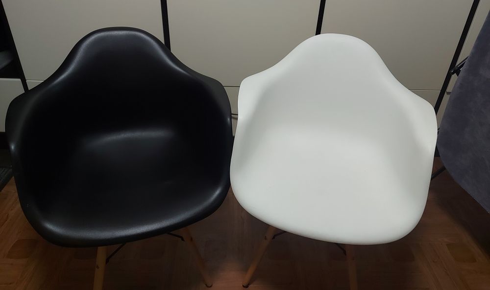 Стілець з підлокітниками Styk