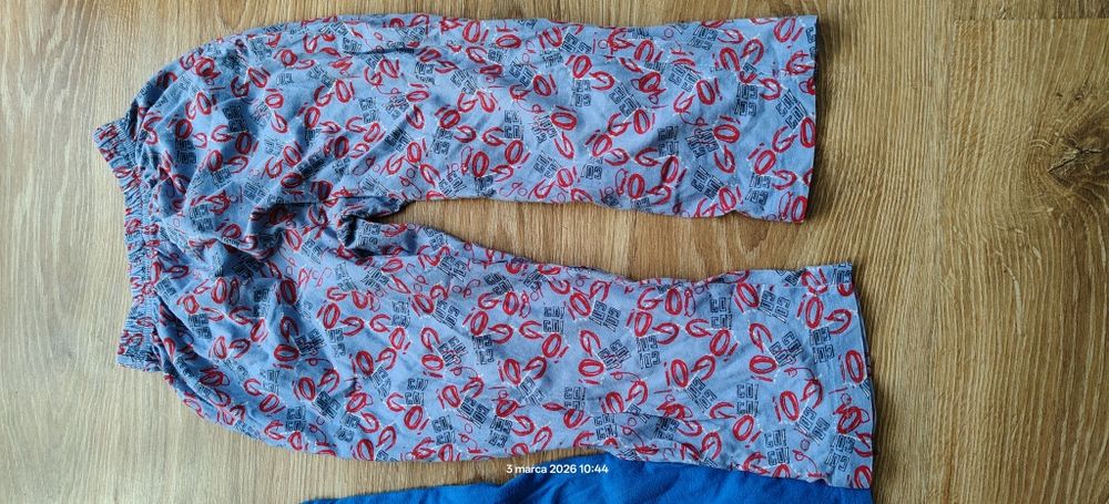 Dwie pary spodni chłopięcych bawełnianych 104