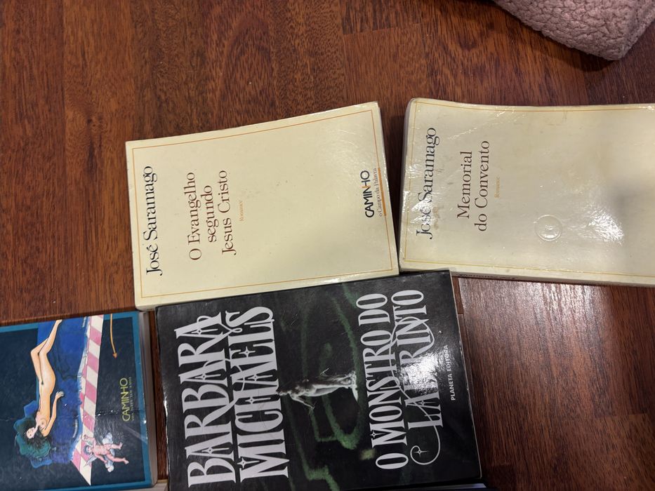 Livros antigos- bom estado