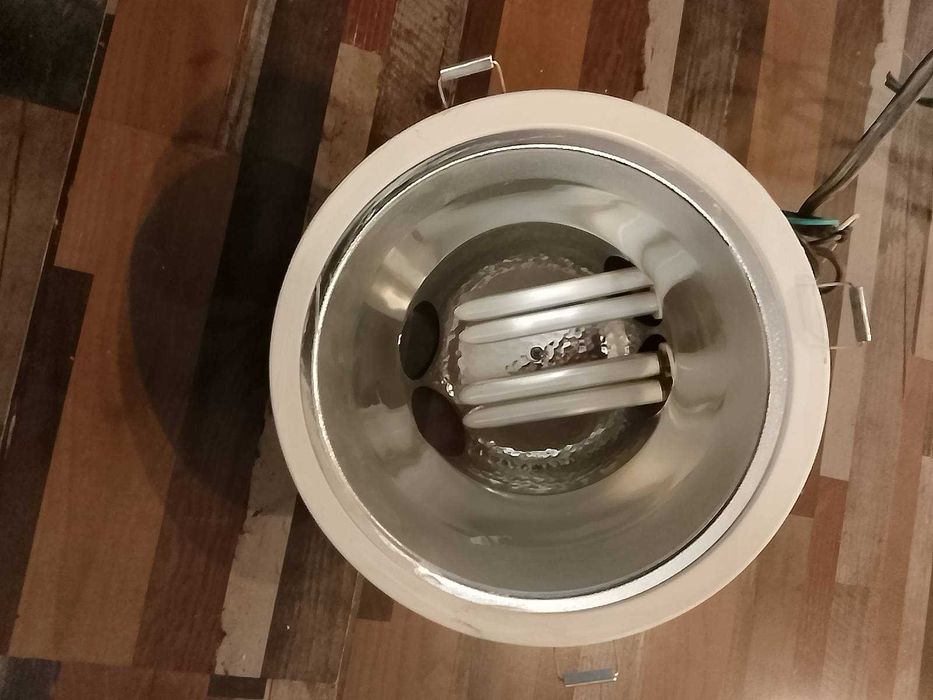 Oprawa oświetleniowa