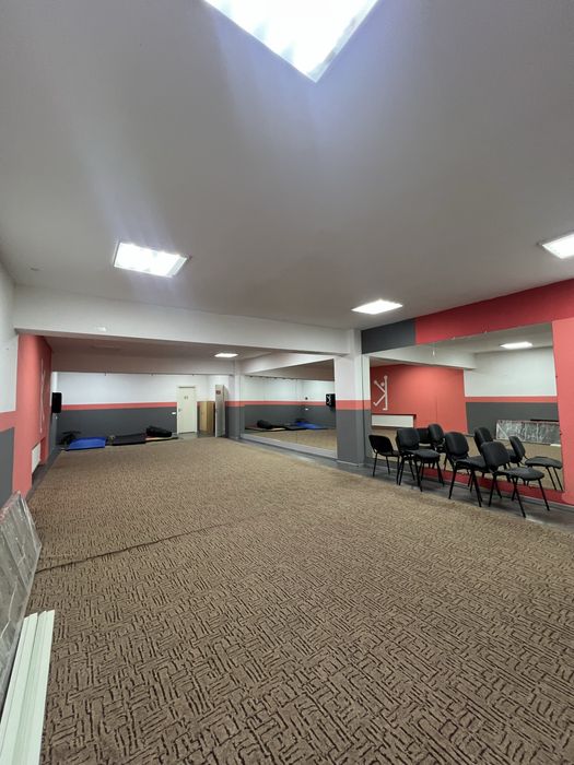 Оренда спортивного залу в центрі, вул. Дашковича