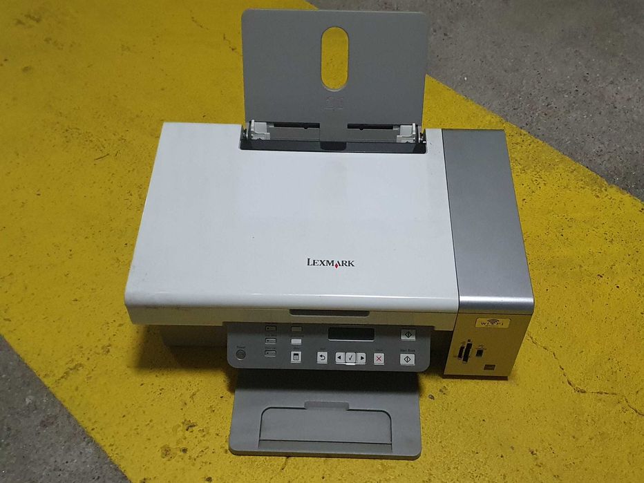 Impressora Lexmark para desocupar