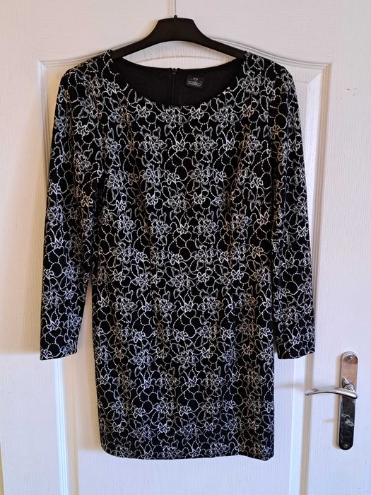 Wizytowa sukienka damska SALKO , rozmiar z metki 40 / L