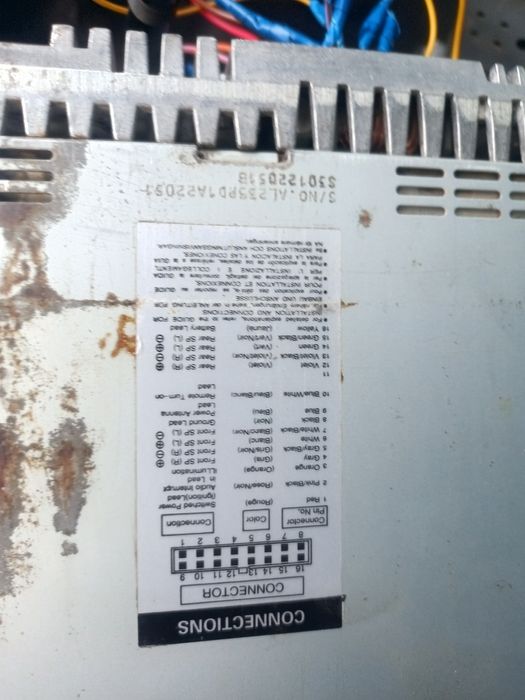 Продам магнитолу