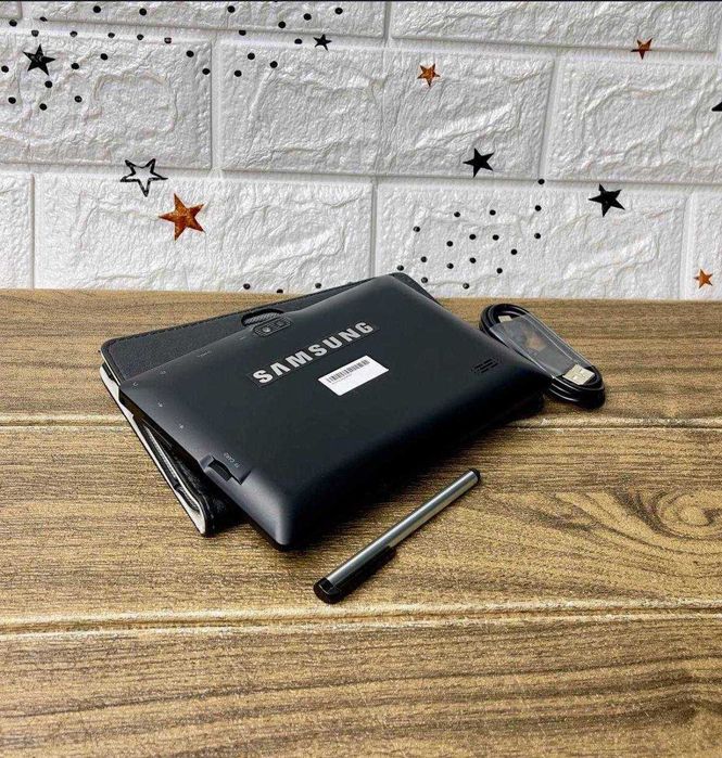 Планшет Samsung 32 ГБ