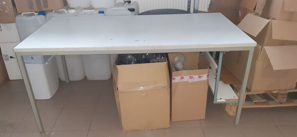 Stół roboczy  2szt 80x80, 1szt 120x80, 4szt 160x80
